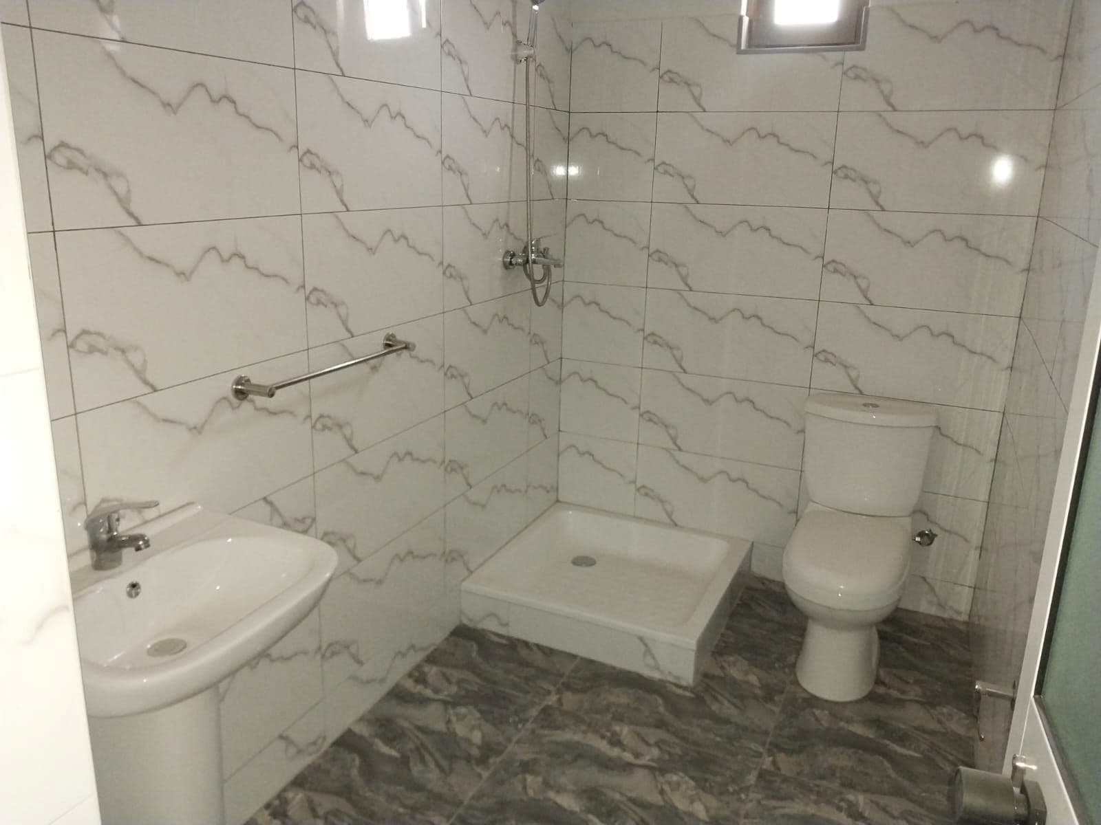 Apartment T2 for rent in Praia, Santiago — foto 4