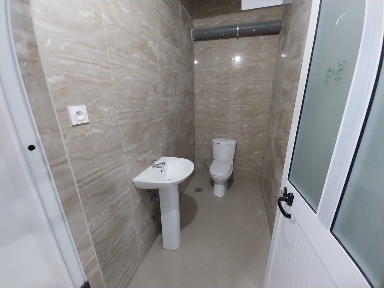 Garage for rent in Praia, Santiago — foto 5