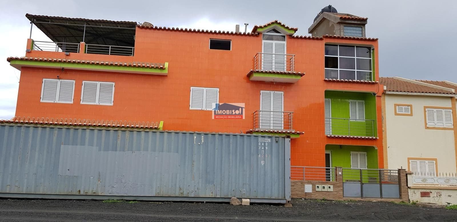 Apartamento T4 à venda na Praia, Santiago — foto principal
