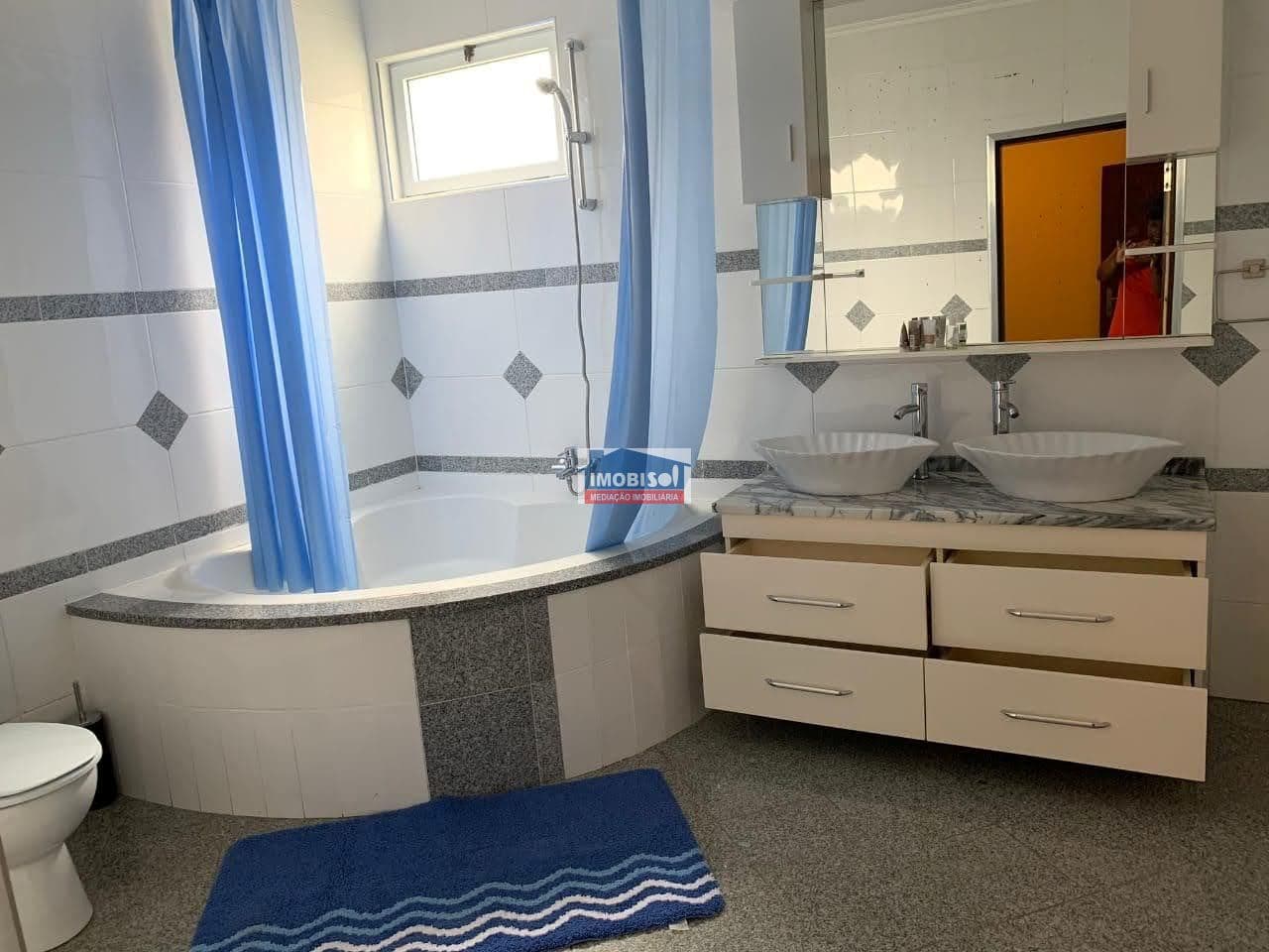 Apartamento T4 à venda na Praia, Santiago — foto 2