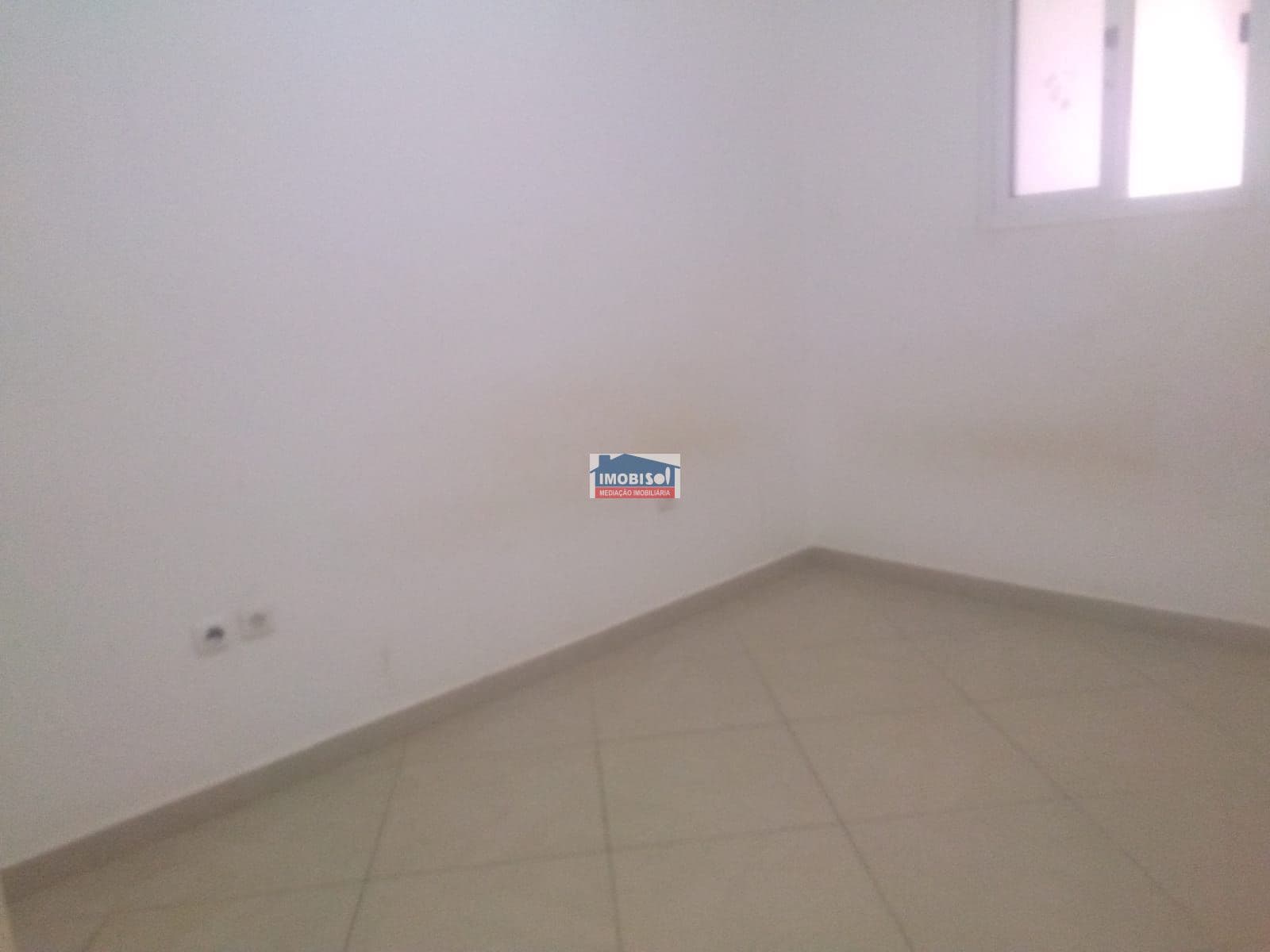 Apartamento T2 para arrendamento na Praia, Santiago — foto 4