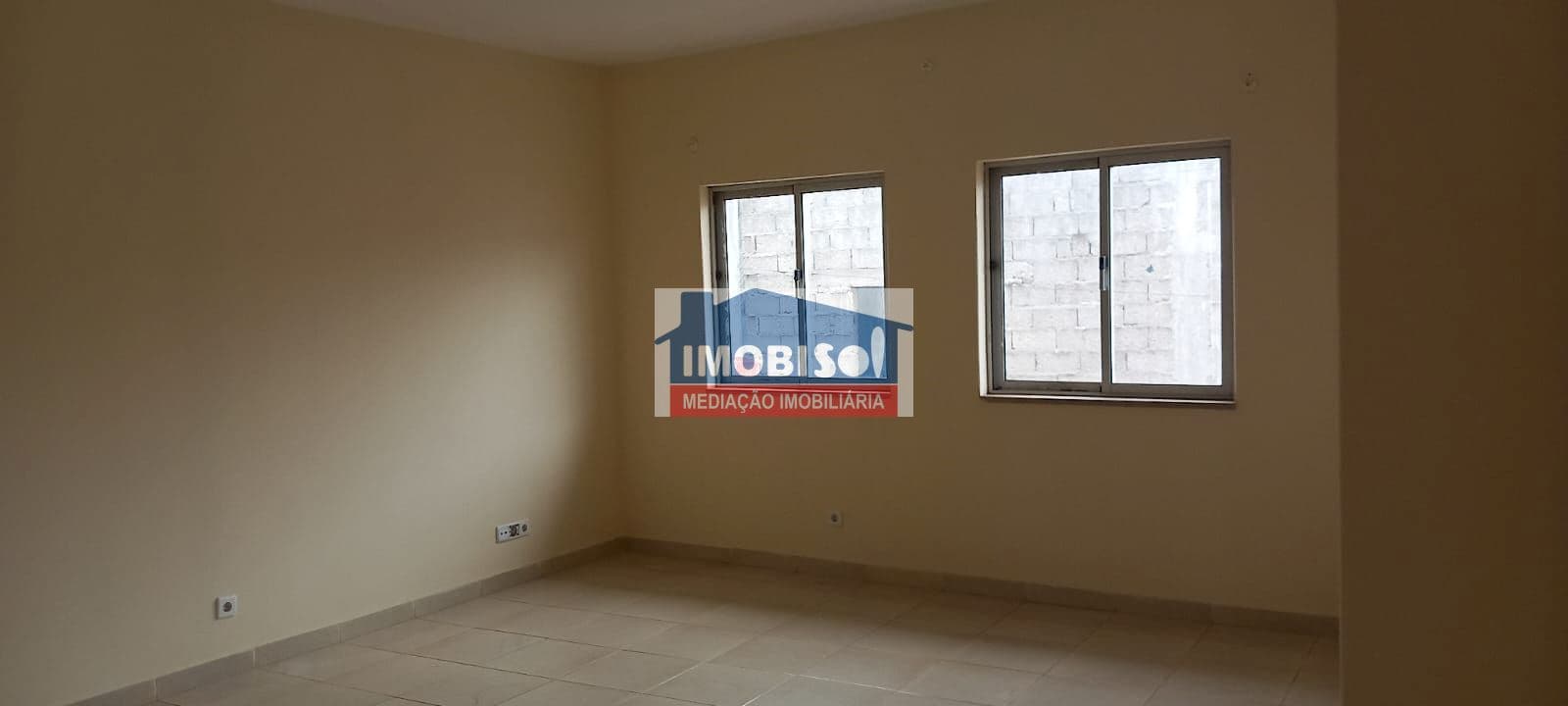 Apartment T4 for rent in Praia, Santiago — foto 2