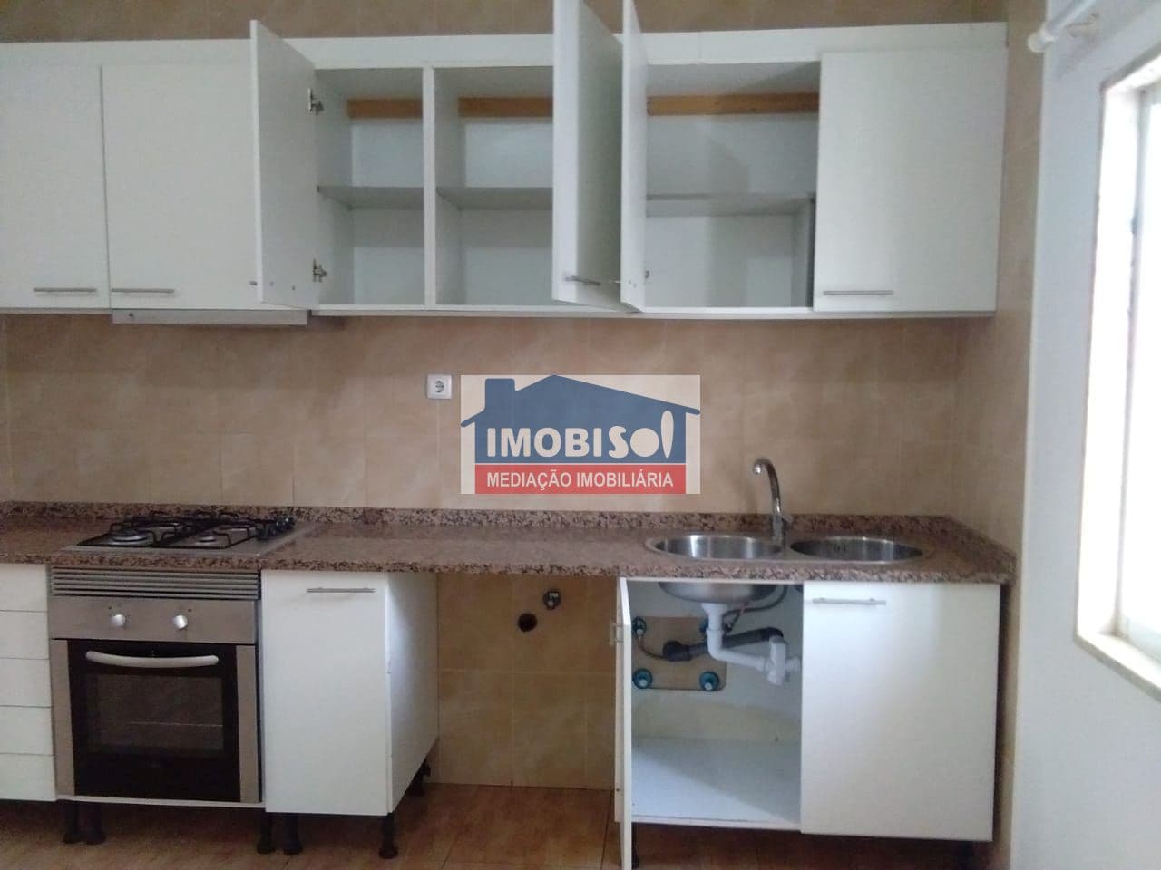Apartment T2 for rent in Praia, Santiago