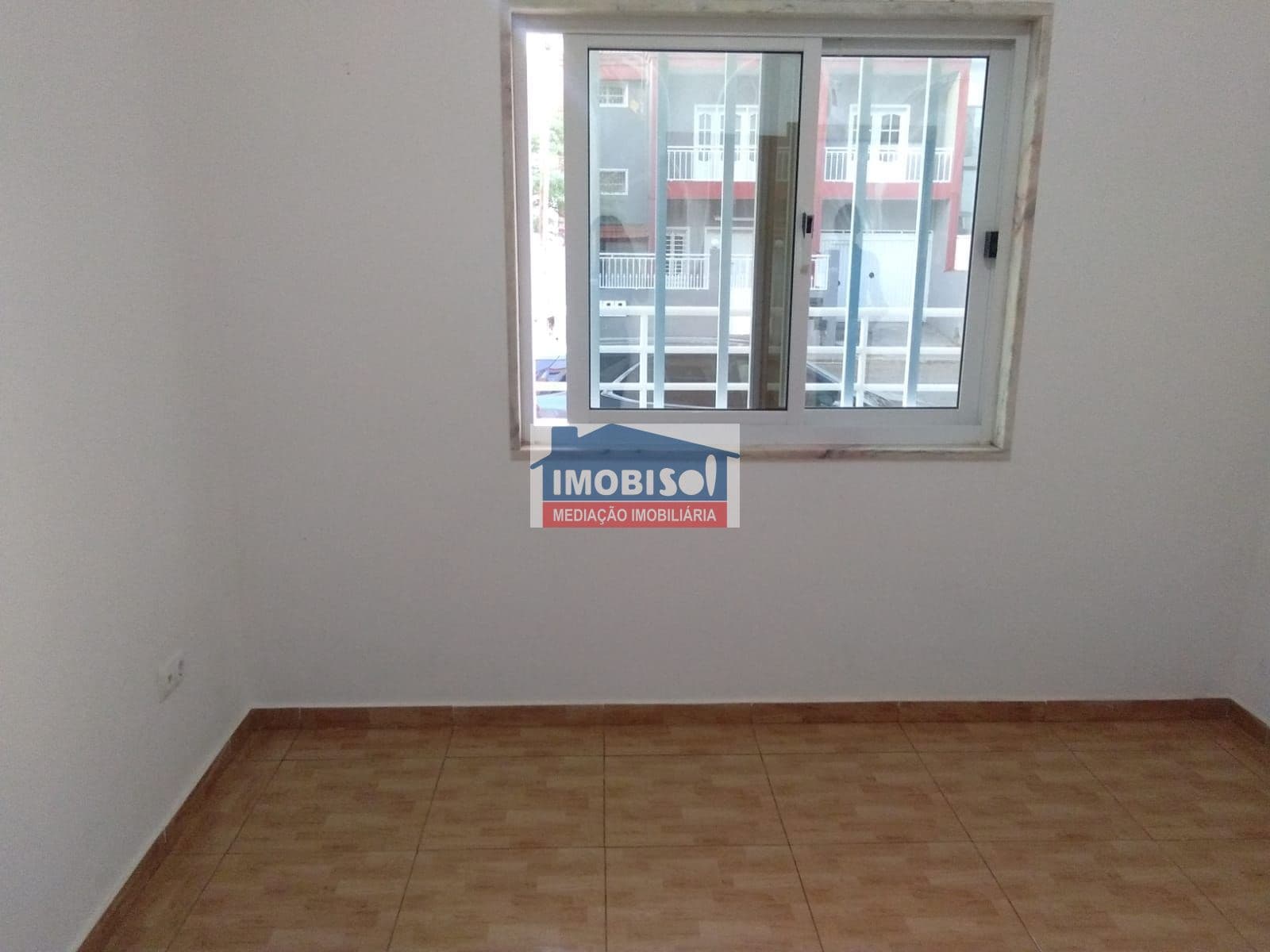 Apartment T2 for rent in Praia, Santiago — foto 4