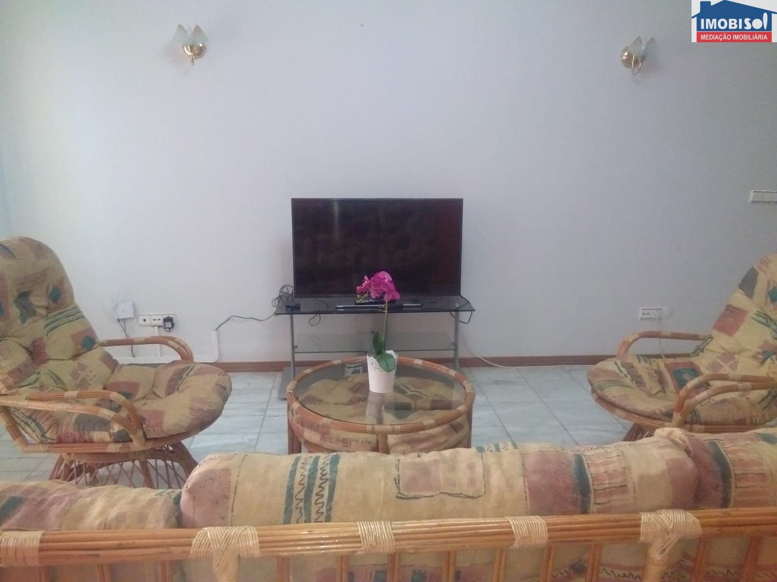 Apartamento T3 para arrendamento na Praia, Santiago — foto 2