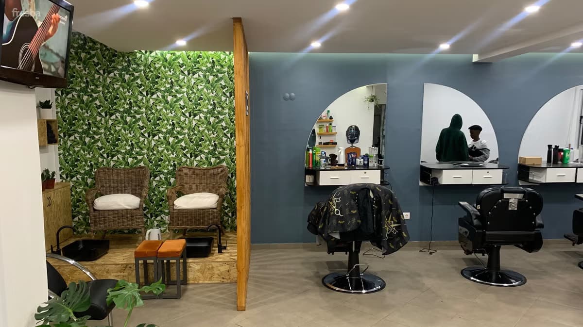 Espaço comercial à venda na Praia, Santiago — foto 3