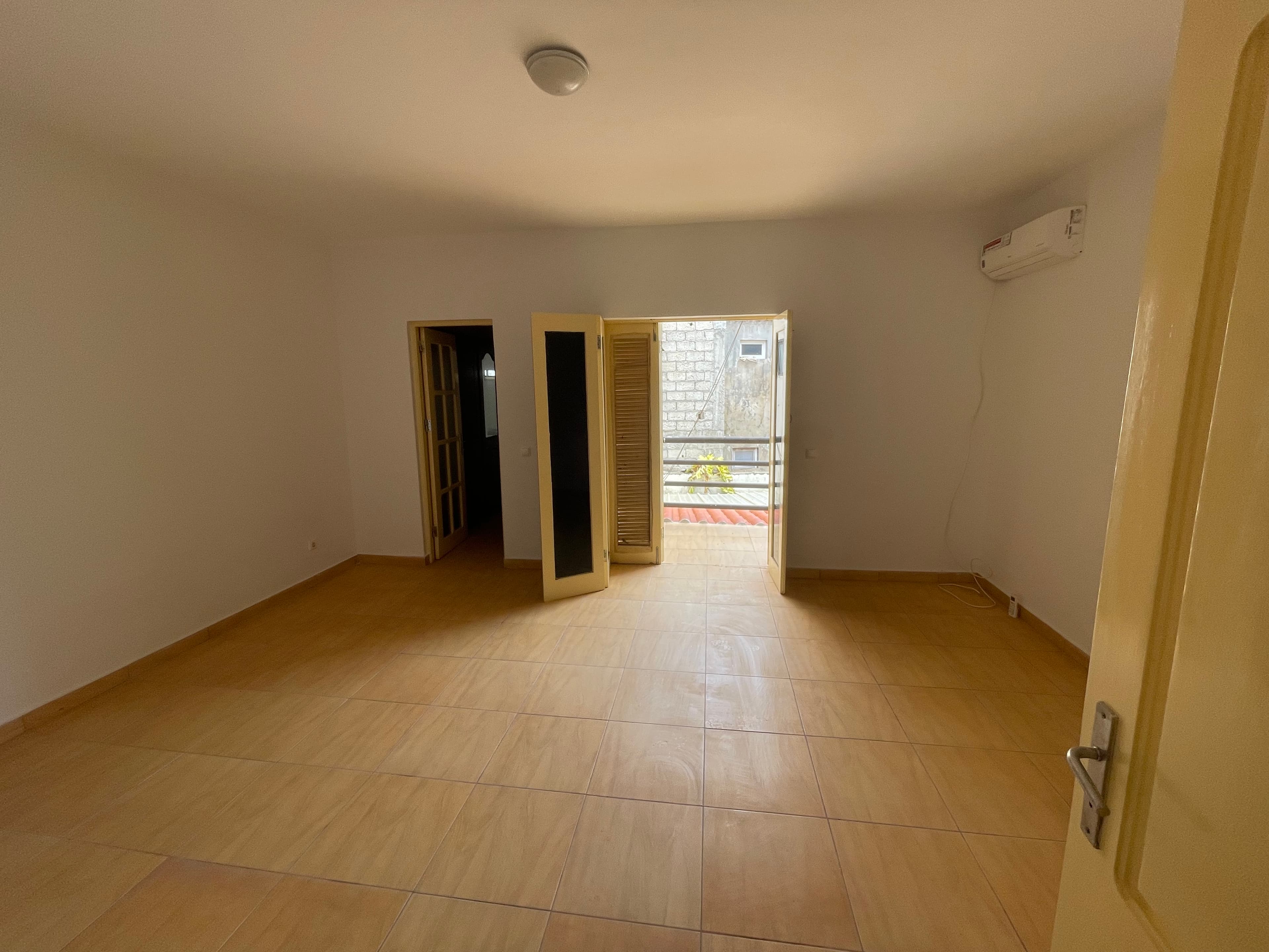 Appartement T2 à vendre à PRAIA, Santiago — foto 3