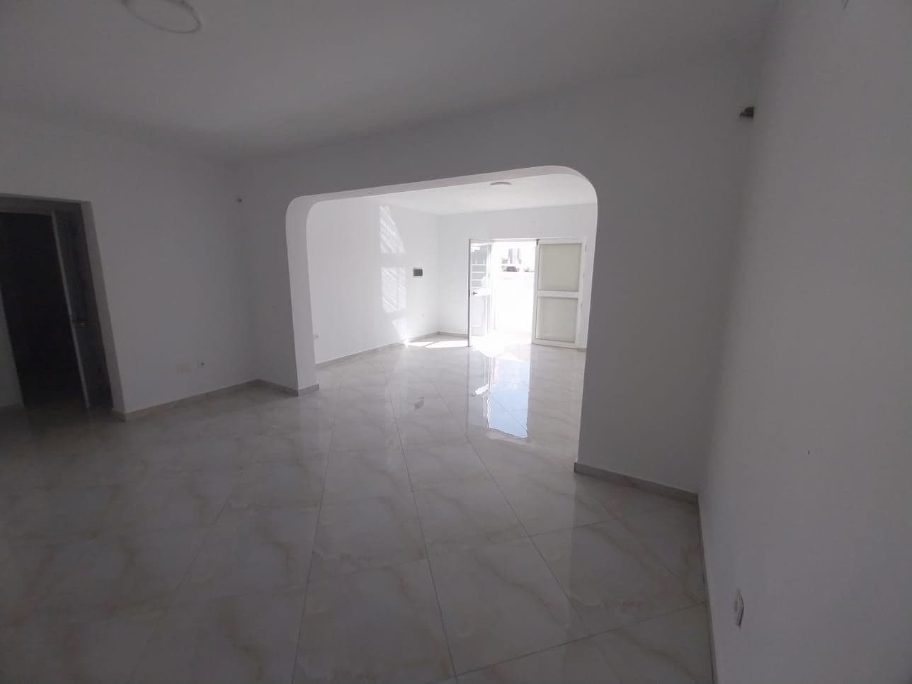 Commercial space for rent in Praia, Santiago