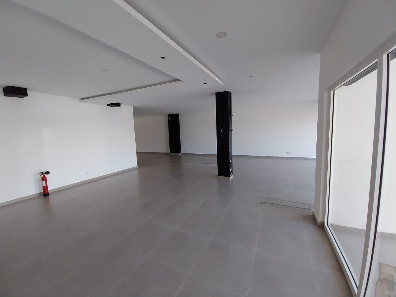 Commercial space for rent in Praia, Santiago