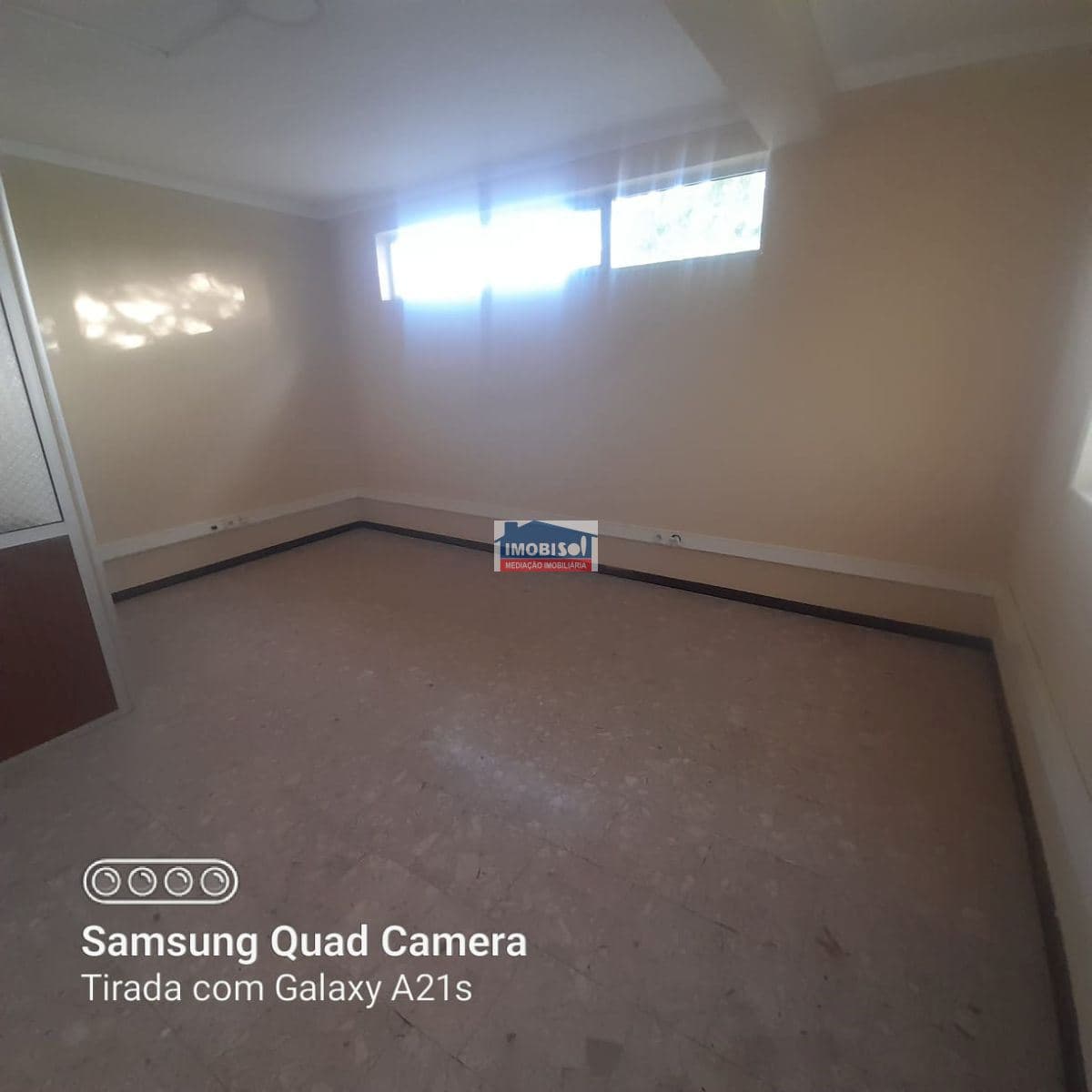Commercial space for sale in Praia, Santiago — foto 5
