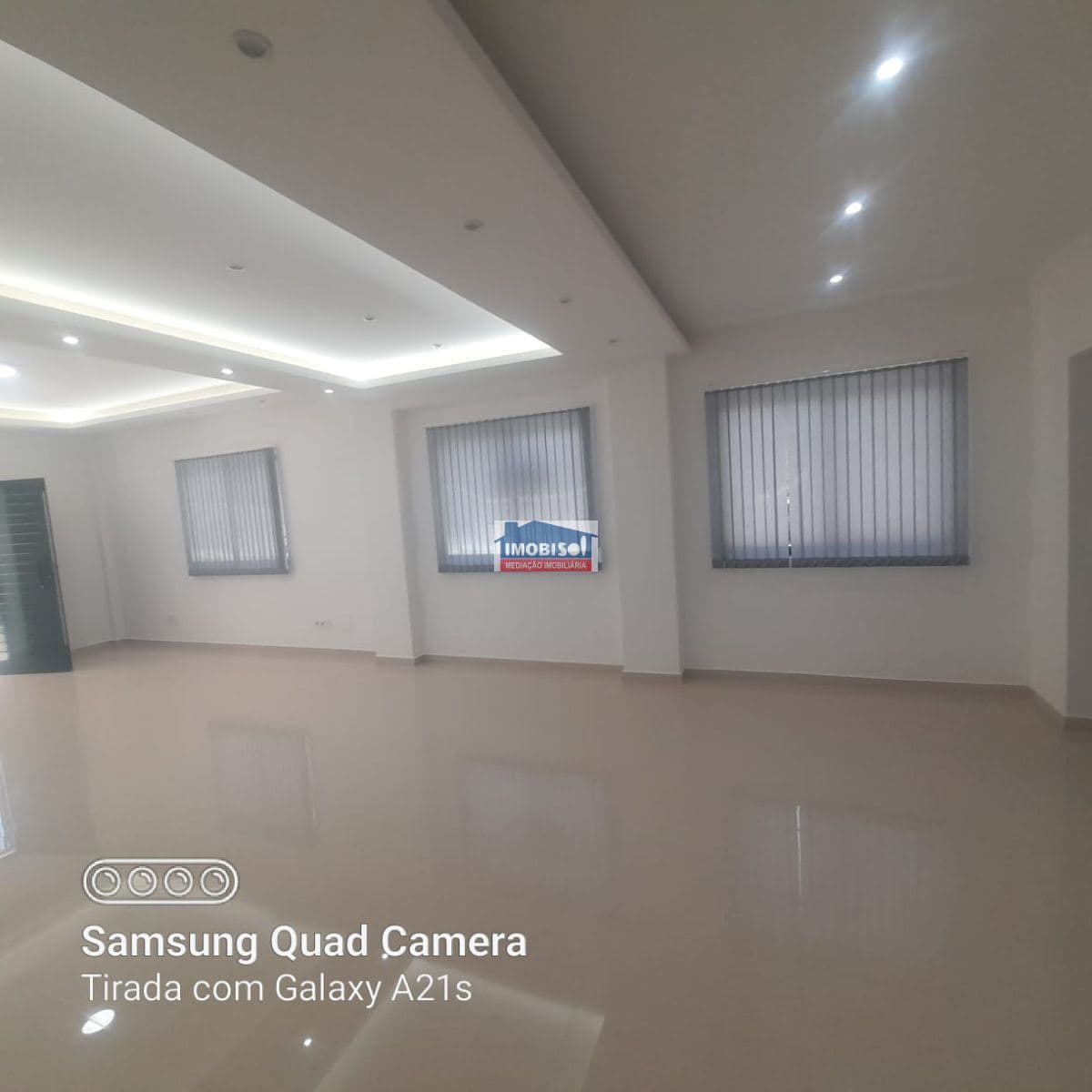 Espaço comercial para arrendamento na Praia, Santiago — foto 3